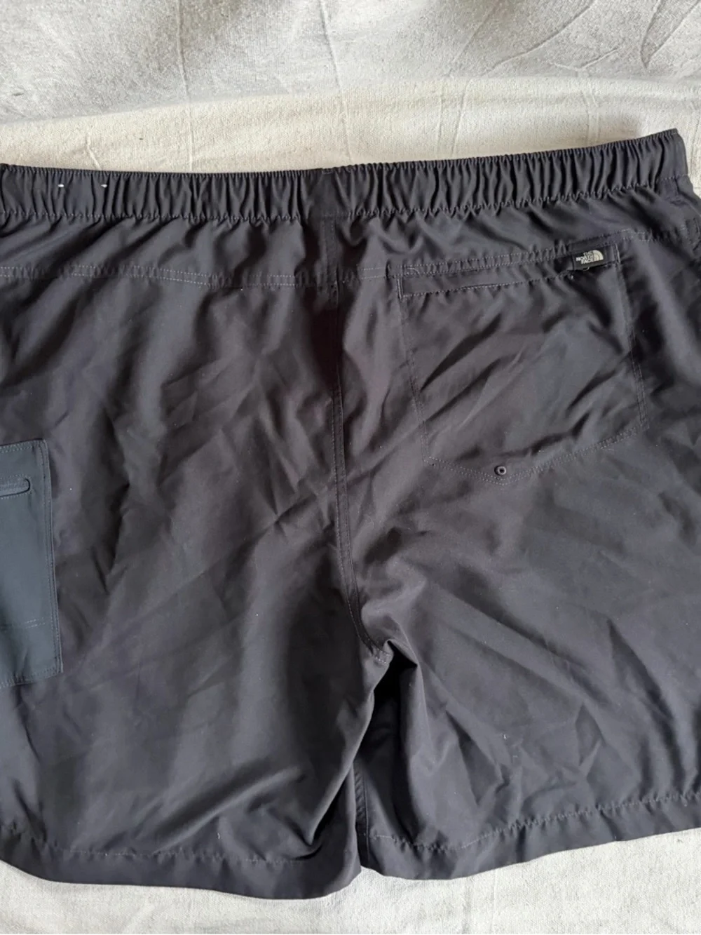 The North Face Men’s Class V Belted Cargo Shorts Black Water Swim Hike Gorpcore